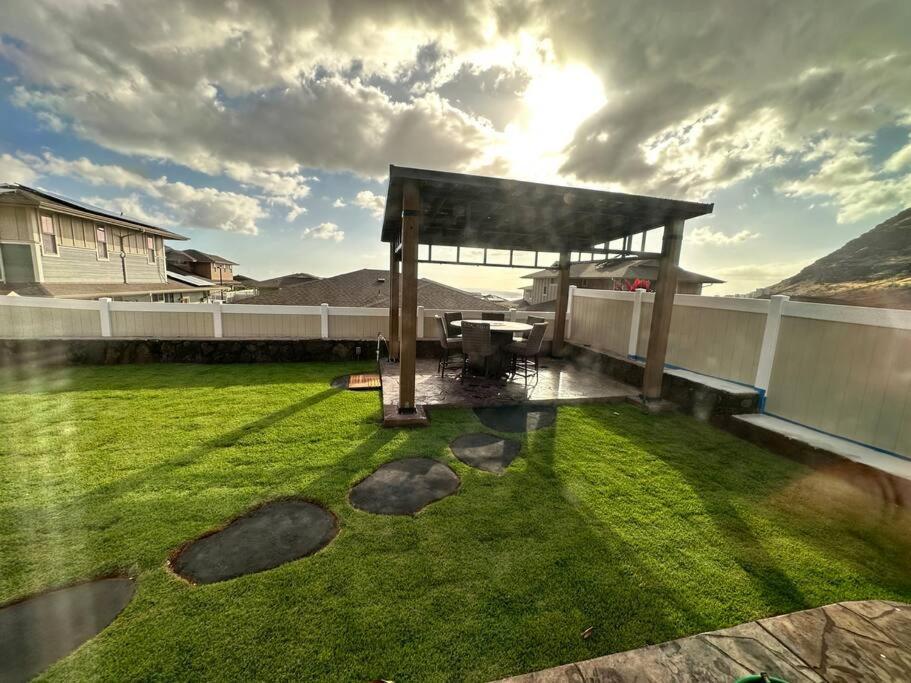 New 4 Bedroom Home With Ocean And Gorgeous Mountain Views In The Gated Community Of Mauna Olu Waianae Ngoại thất bức ảnh